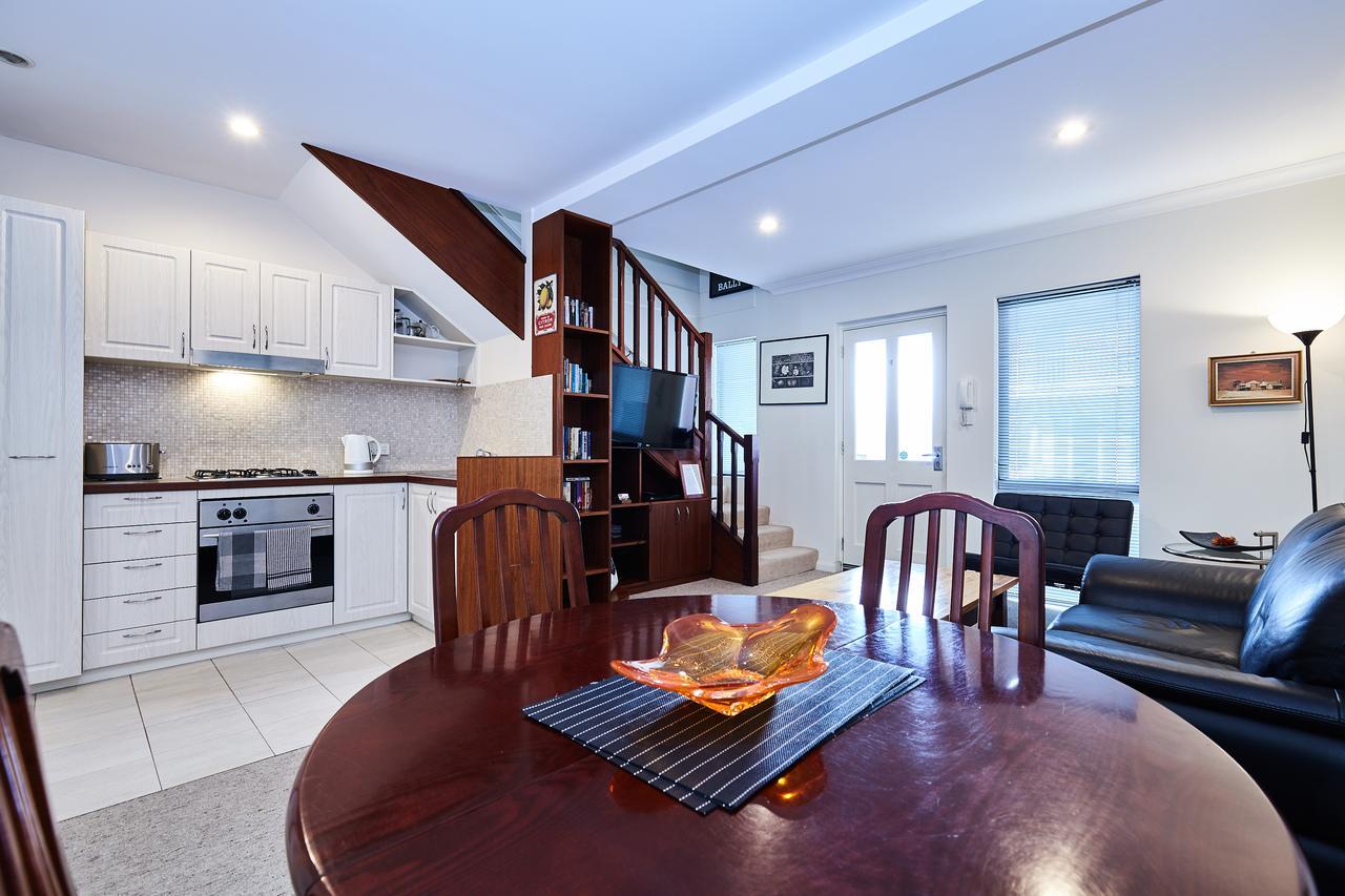 Fremantle Townhouse Unit 4 Vila Exterior foto